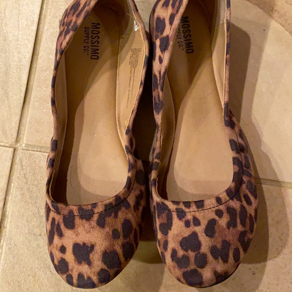 Leopard flats